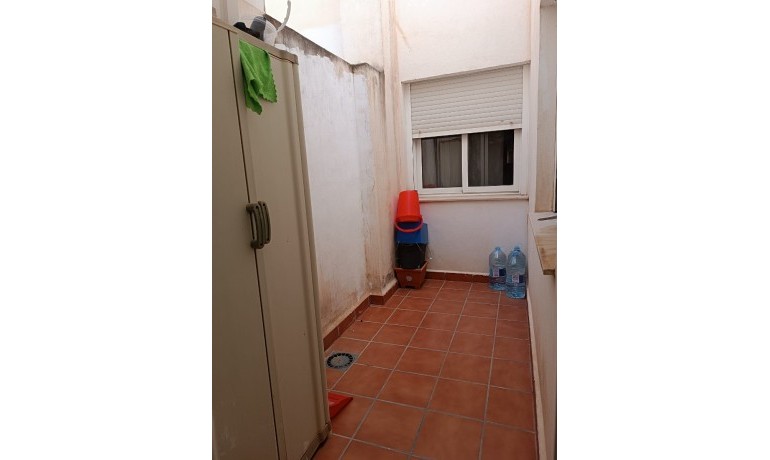 Venta - Apartamento / piso -
Los Montesinos
