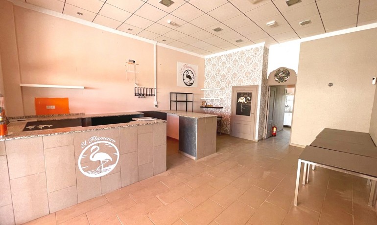 Venta - Comercial -
Algorfa - La Finca Golf