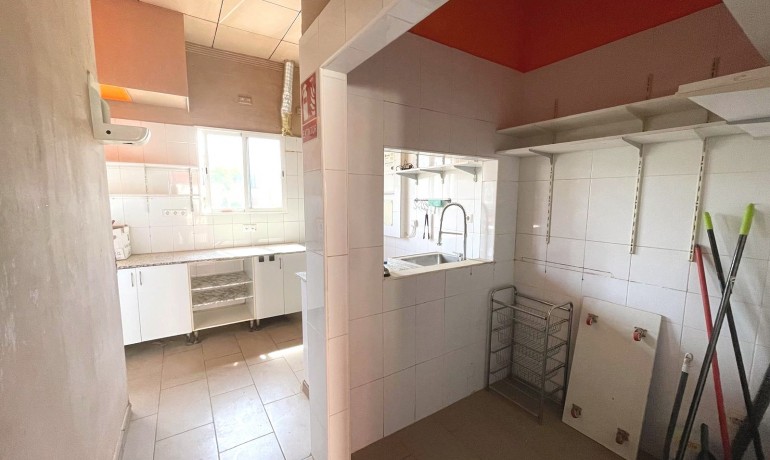 Venta - Comercial -
Algorfa - La Finca Golf