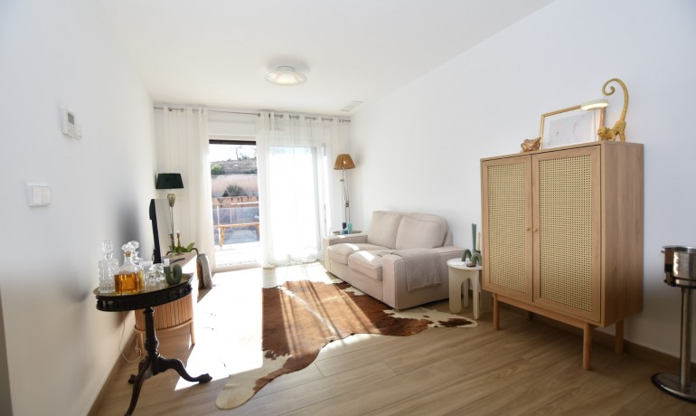 Venta - Apartamento / piso -
Los Montesinos - Entre Naranjos / Vistabella Golf