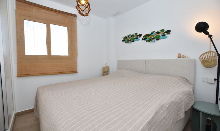 Venta - Apartamento / piso -
Los Montesinos - Entre Naranjos / Vistabella Golf