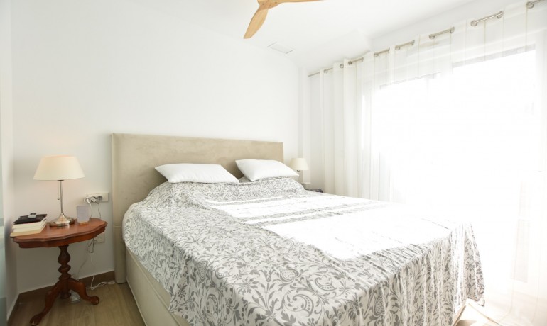 Venta - Apartamento / piso -
Los Montesinos - Entre Naranjos / Vistabella Golf