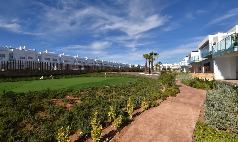 Venta - Apartamento / piso -
Los Montesinos - Entre Naranjos / Vistabella Golf