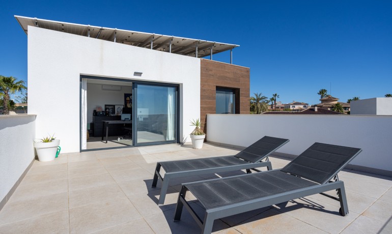 Venta - Villa -
Ciudad Quesada - Ciudad Quesada - Town