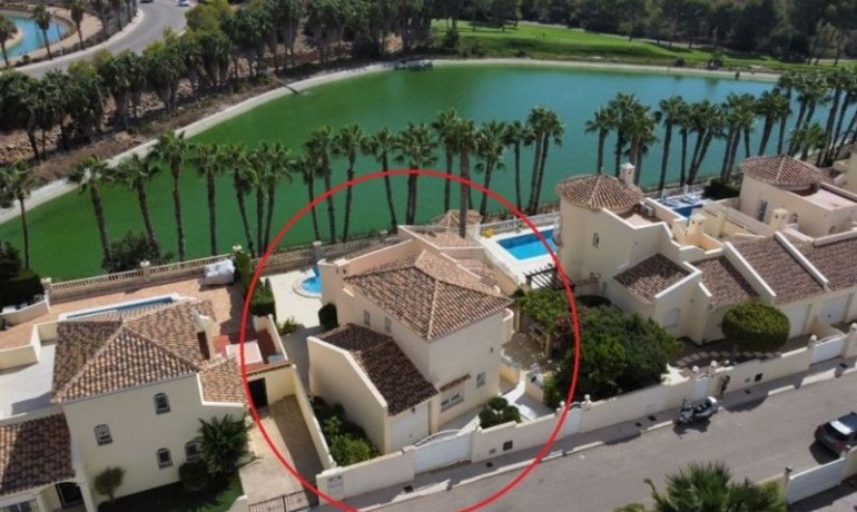Venta - Villa -
Orihuela Costa - Costa Blanca