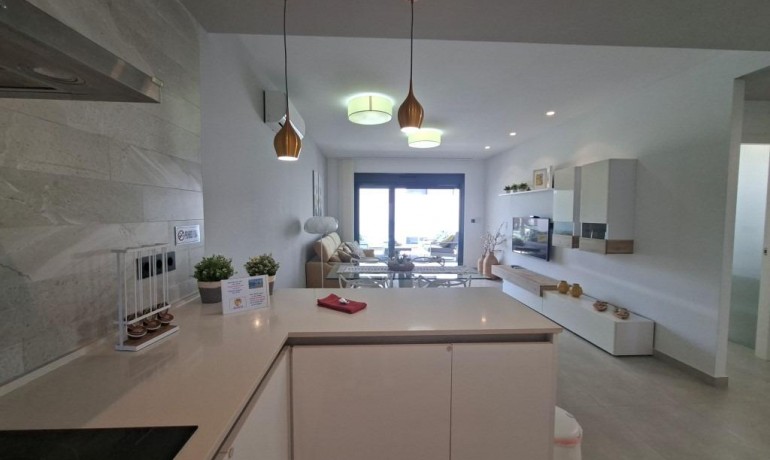 Sale - Apartment / Flat -
Guardamar del Segura* - El Raso