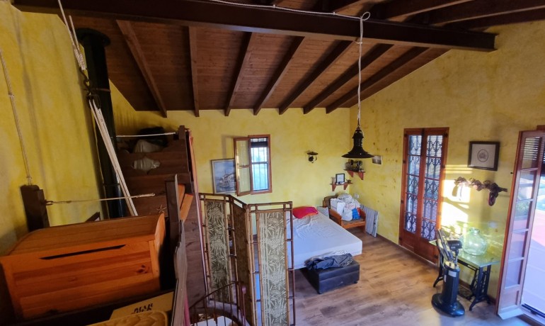 Sale - House -
Orihuela* - Benferri
