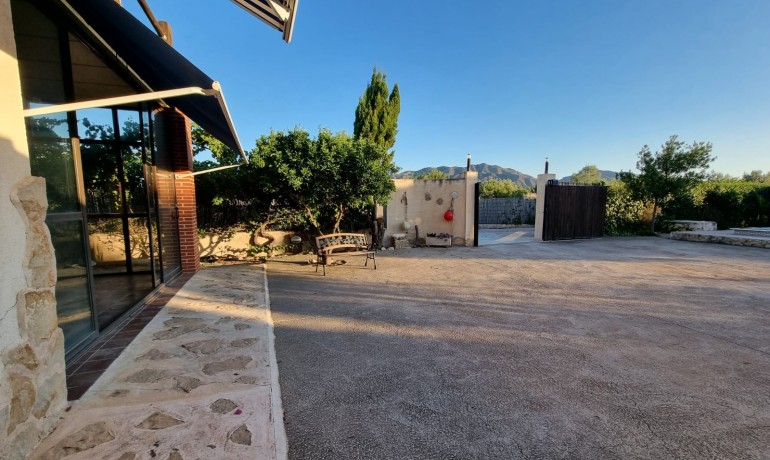 Sale - House -
Orihuela* - Benferri