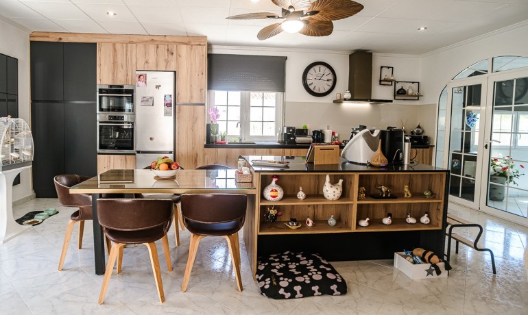 Venta - Casa -
La Marina - LA MARINA
