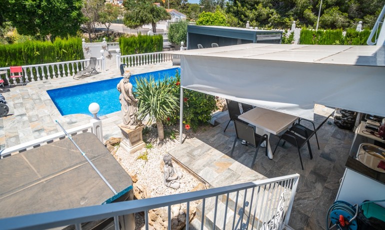 Venta - Casa -
La Marina - LA MARINA