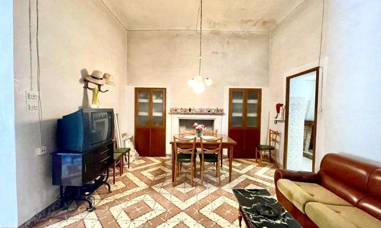 Sale - Villa -
La Romana - Villas de la Romana