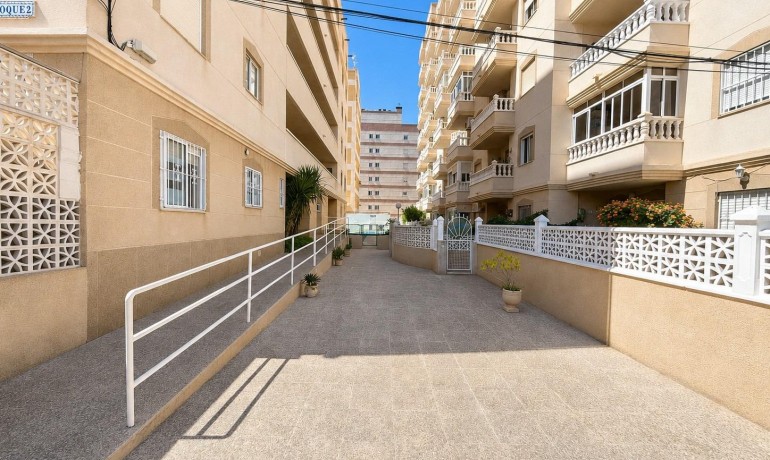 Sale - Apartment / Flat -
Torrevieja* - Nueva Torrevieja