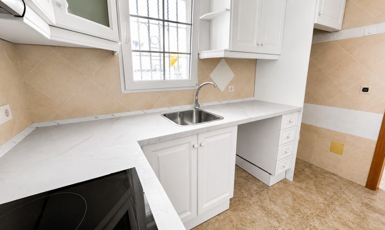 Sale - Apartment / Flat -
Orihuela Costa* - Los Almendros