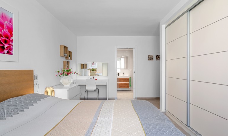 Sale - Villa -
La Marina* - La Marina