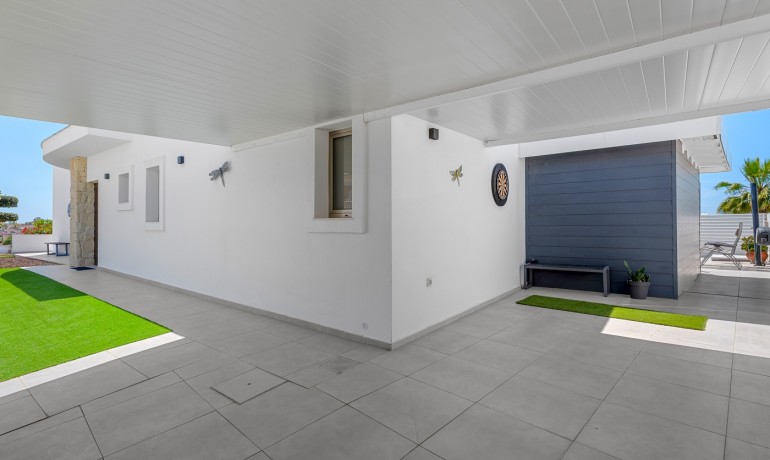 Sale - Villa -
La Marina* - La Marina
