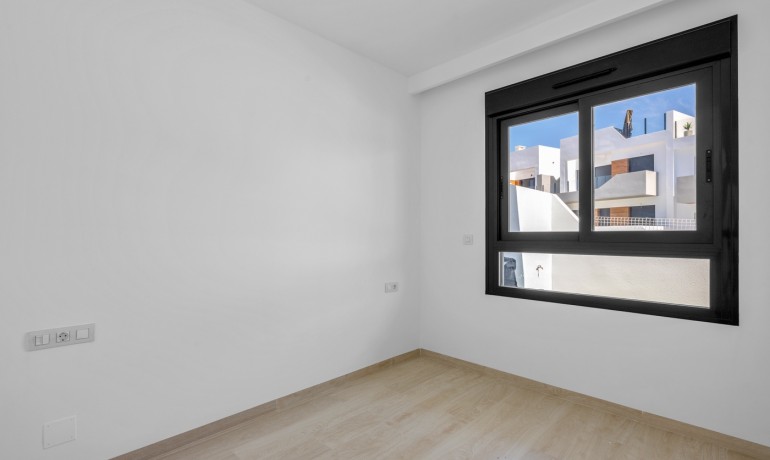 Sale - Apartment / Flat -
San Miguel de Salinas - San Miguel
