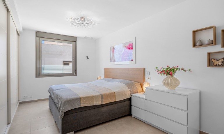 Sale - Villa -
La Marina