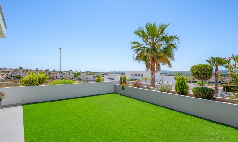 Sale - Villa -
La Marina