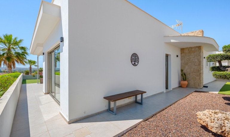 Sale - Villa -
La Marina