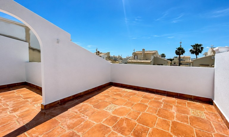 Sale - Apartment / Flat -
Orihuela Costa - Los Almendros