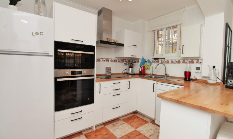 Sale - House -
Orihuela Costa* - Cabo Roig
