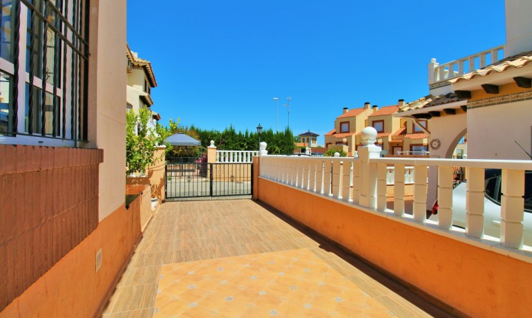 Sale - House -
Orihuela Costa* - Cabo Roig