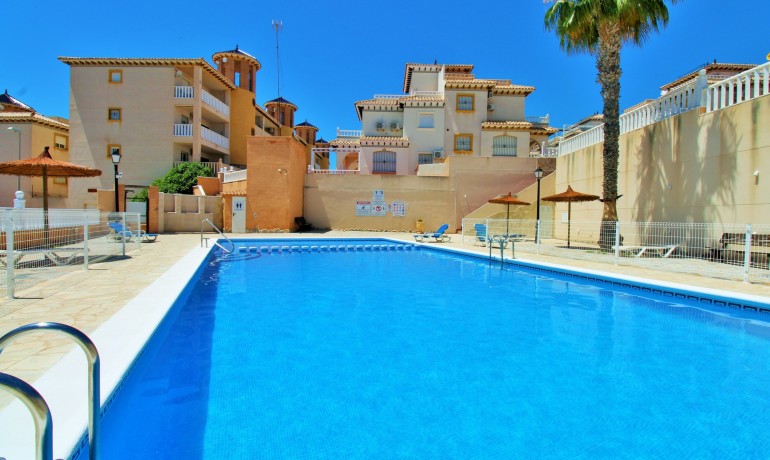 Sale - House -
Orihuela Costa* - Cabo Roig