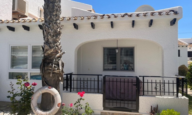 Sale - House -
Orihuela Costa* - Cabo Roig Playa
