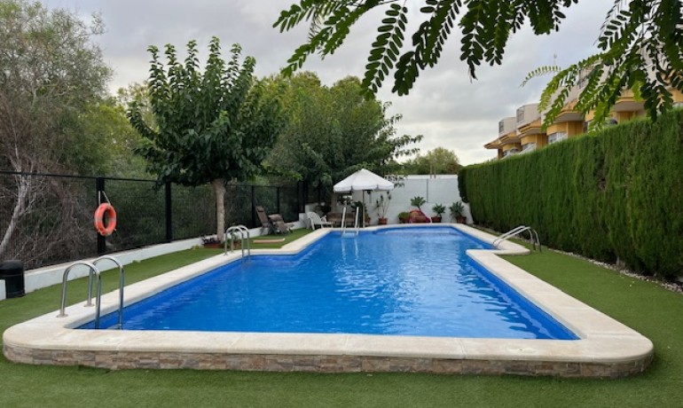 Sale - House -
Torrevieja* - Los Altos