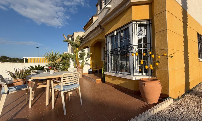 Sale - House -
Torrevieja* - Los Balcones