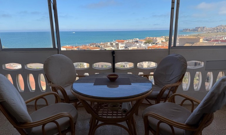 Sale - Apartment / Flat -
Torrevieja* - La Mata
