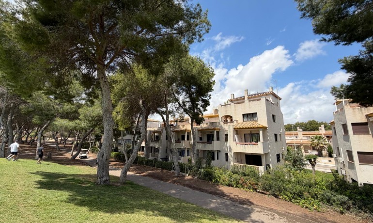 Sale - Apartment / Flat -
Las Ramblas Golf - Orihuela Costa