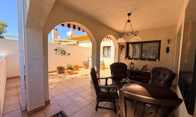 Sale - Apartment / Flat -
Las Ramblas Golf - Orihuela Costa