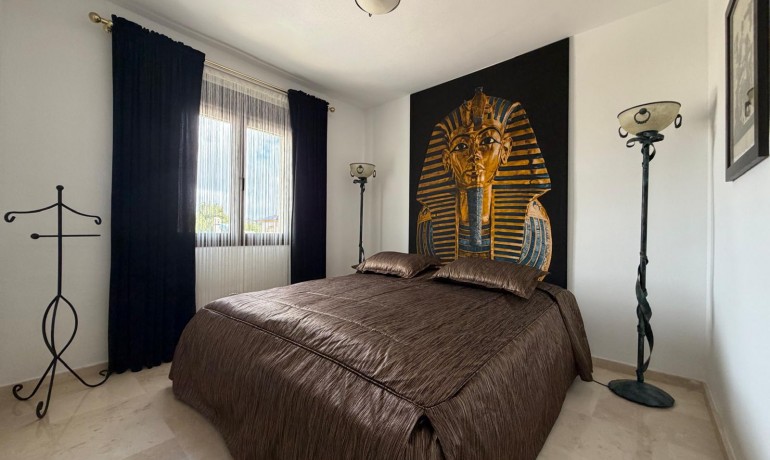 Sale - Apartment / Flat -
Las Ramblas Golf - Orihuela Costa