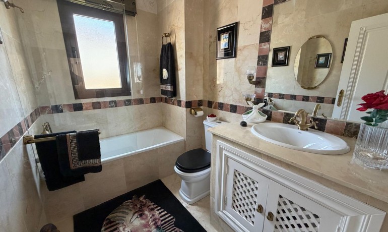Sale - Apartment / Flat -
Las Ramblas Golf - Orihuela Costa