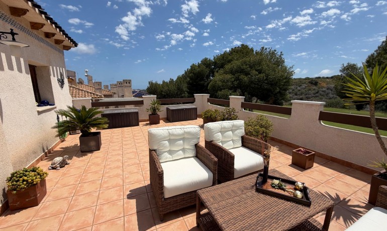 Sale - Apartment / Flat -
Las Ramblas Golf - Orihuela Costa