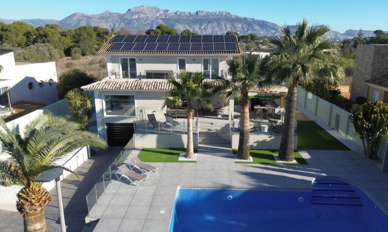 Sale - Villa -
Alfaz del Pi - Alfaz del Pi - Town