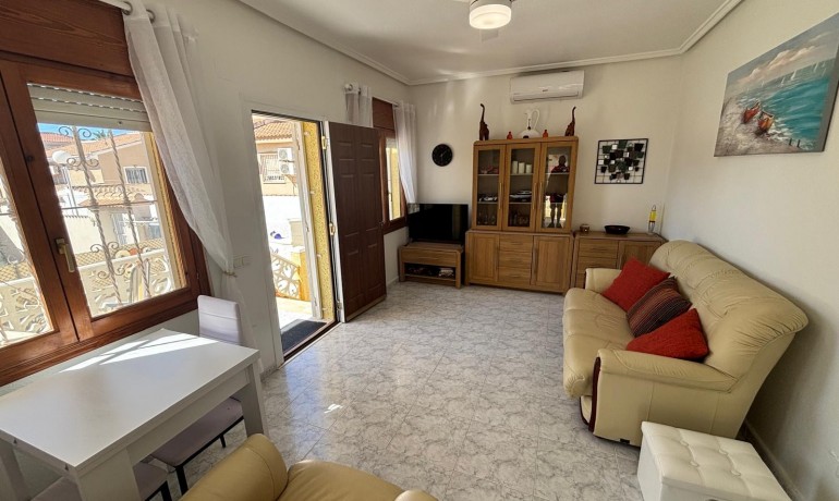 Sale - Villa -
Ciudad Quesada - La Fiesta