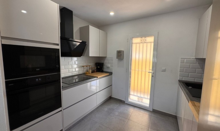 Sale - House -
Orihuela Costa - Lomas de Don Juan