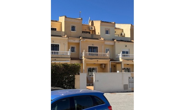 Sale - House -
Orihuela Costa - Lomas de Don Juan