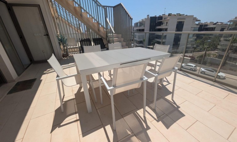 Sale - Apartment / Flat -
Orihuela Costa - Villamartin
