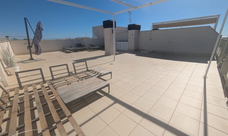 Sale - Apartment / Flat -
Orihuela Costa - Villamartin