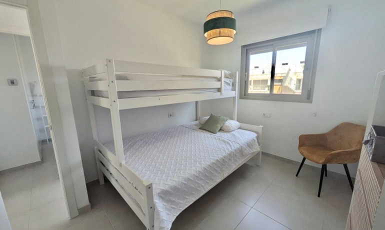 Sale - Apartment / Flat -
Orihuela Costa - Villamartin