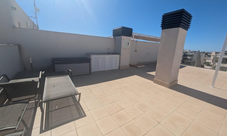 Sale - Apartment / Flat -
Orihuela Costa - Villamartin