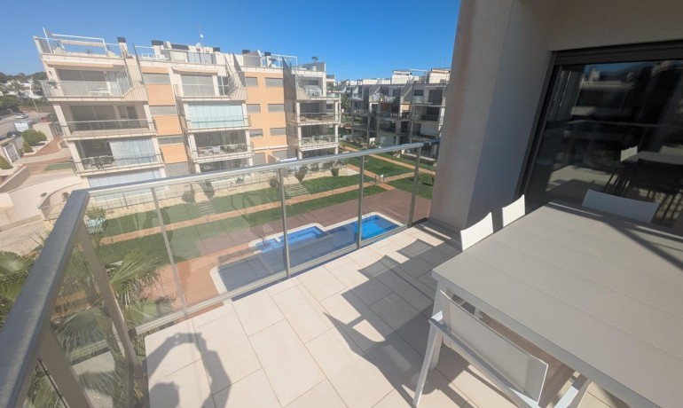Sale - Apartment / Flat -
Orihuela Costa - Villamartin