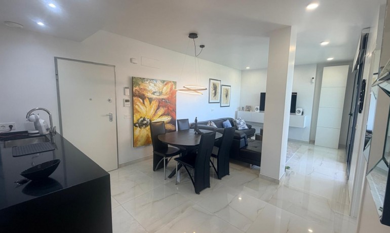 Sale - Apartment - Top Floor -
Torrevieja* - Los Altos