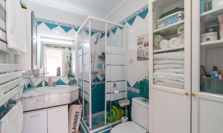 Sale - Villa -
Orihuela Costa* - Punta Prima
