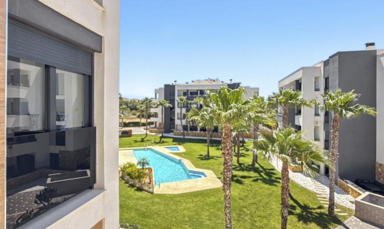 Sale - Apartment / Flat -
Orihuela Costa* - Los Altos*