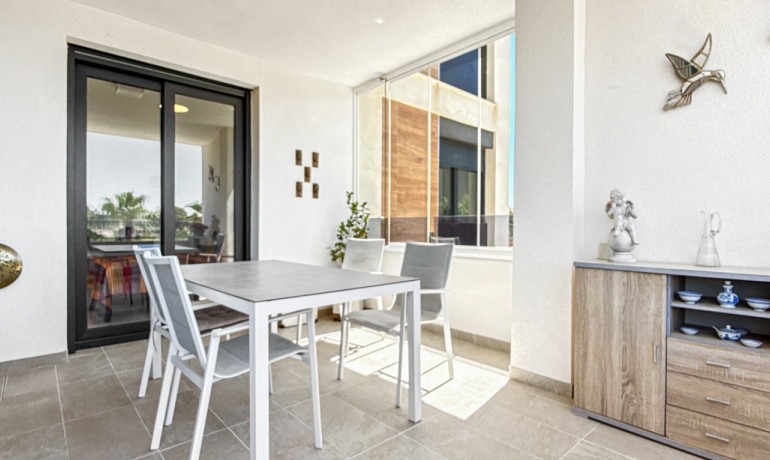 Sale - Apartment / Flat -
Orihuela Costa* - Los Altos*