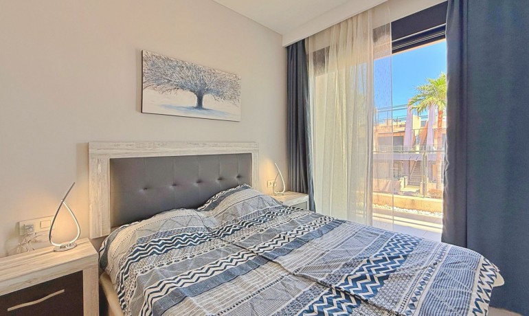 Sale - Apartment / Flat -
Pilar de La Horadada - Torre de La Horadada - Town
